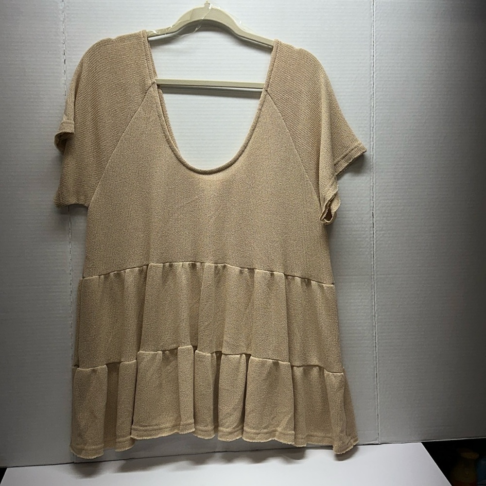 💙 POL SHORT SLEEVE TOP TAN